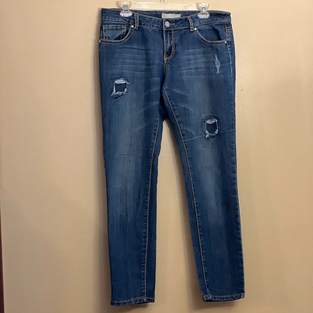 Almost Famous Premium denim jeans with rhinestones , embellished pockets SZ 13